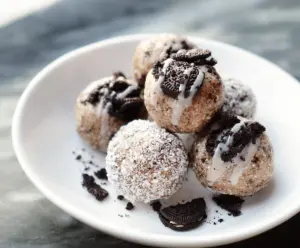Nutritious Oreo Protein Balls