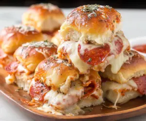 Pepperoni Pizza Sliders
