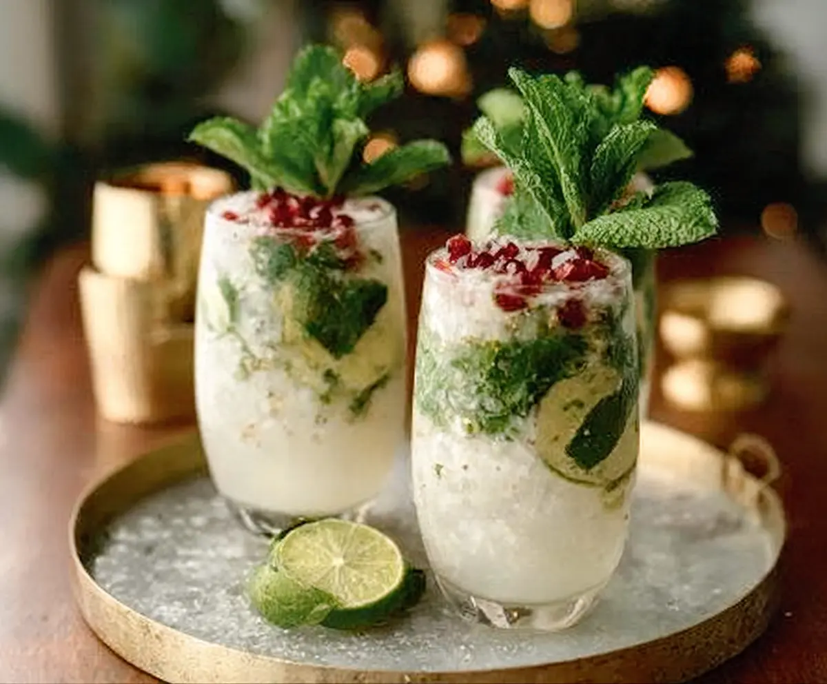Fresh White Christmas Mojitos Recipe