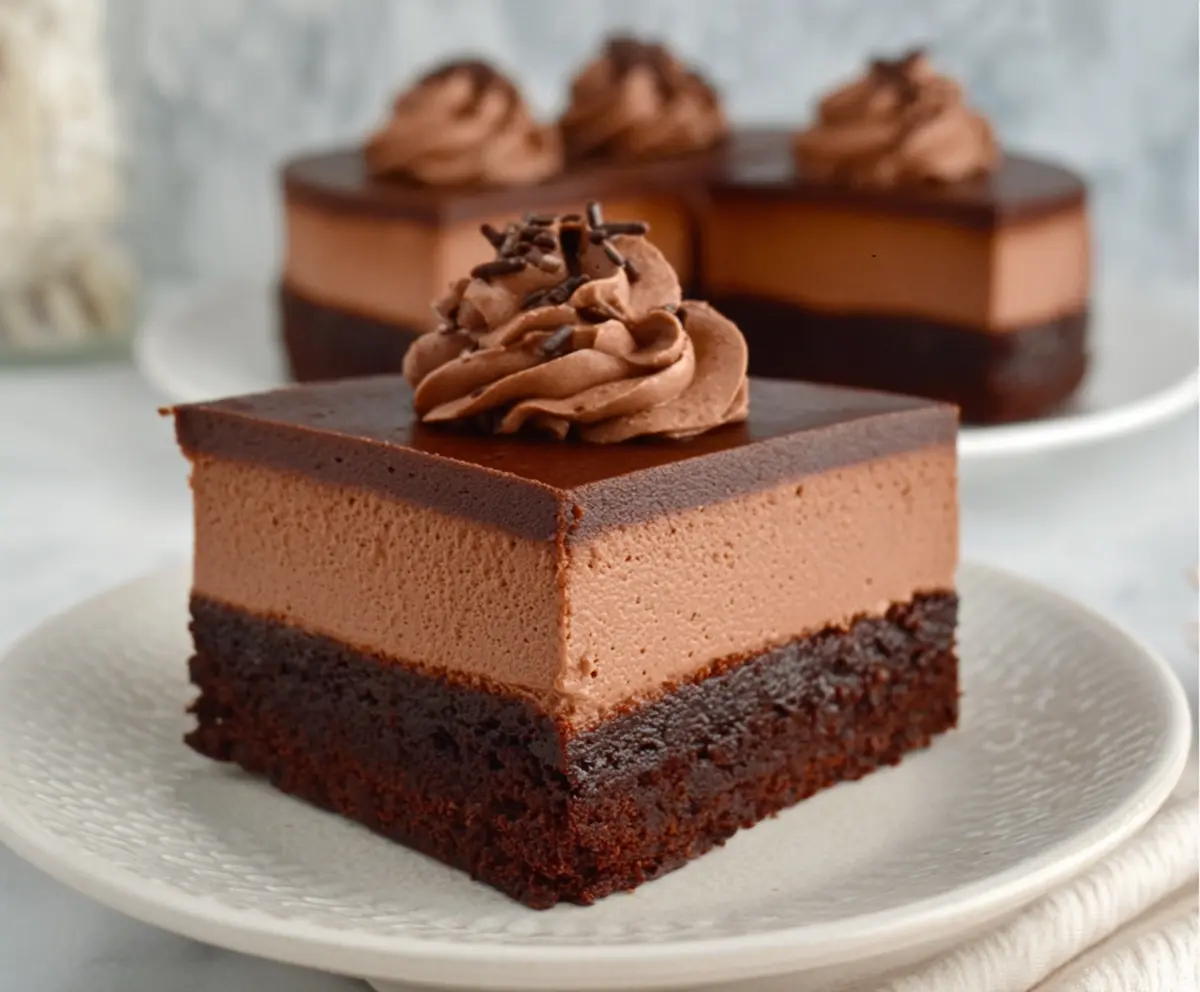 Easy Chocolate Mousse Brownies Recipe