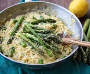 Creamy Lemon Garlic Orzo with Asparagus